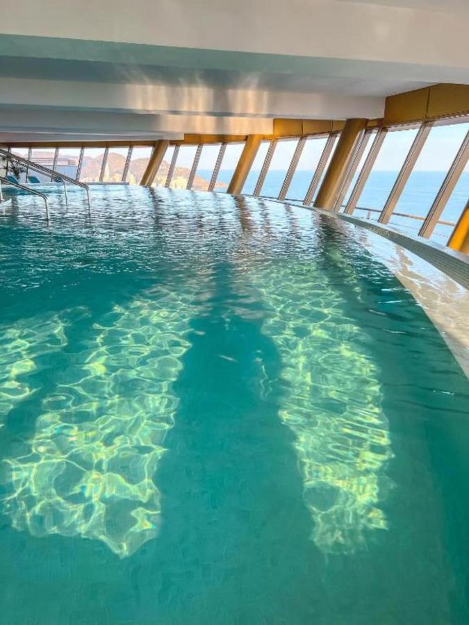 Intempo Benidorm Apartment Bagian luar foto