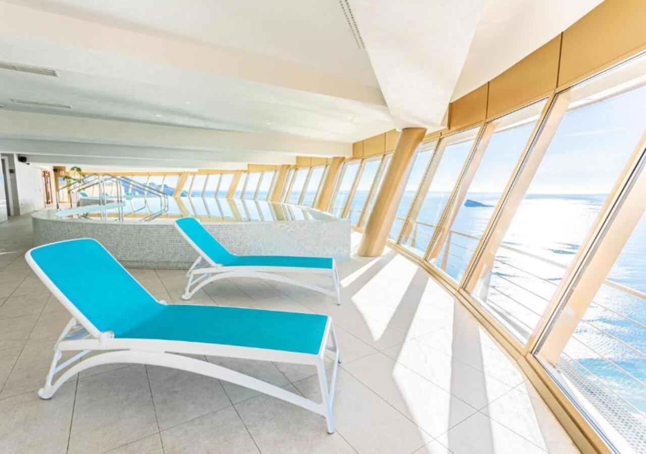 Intempo Benidorm Apartment Bagian luar foto