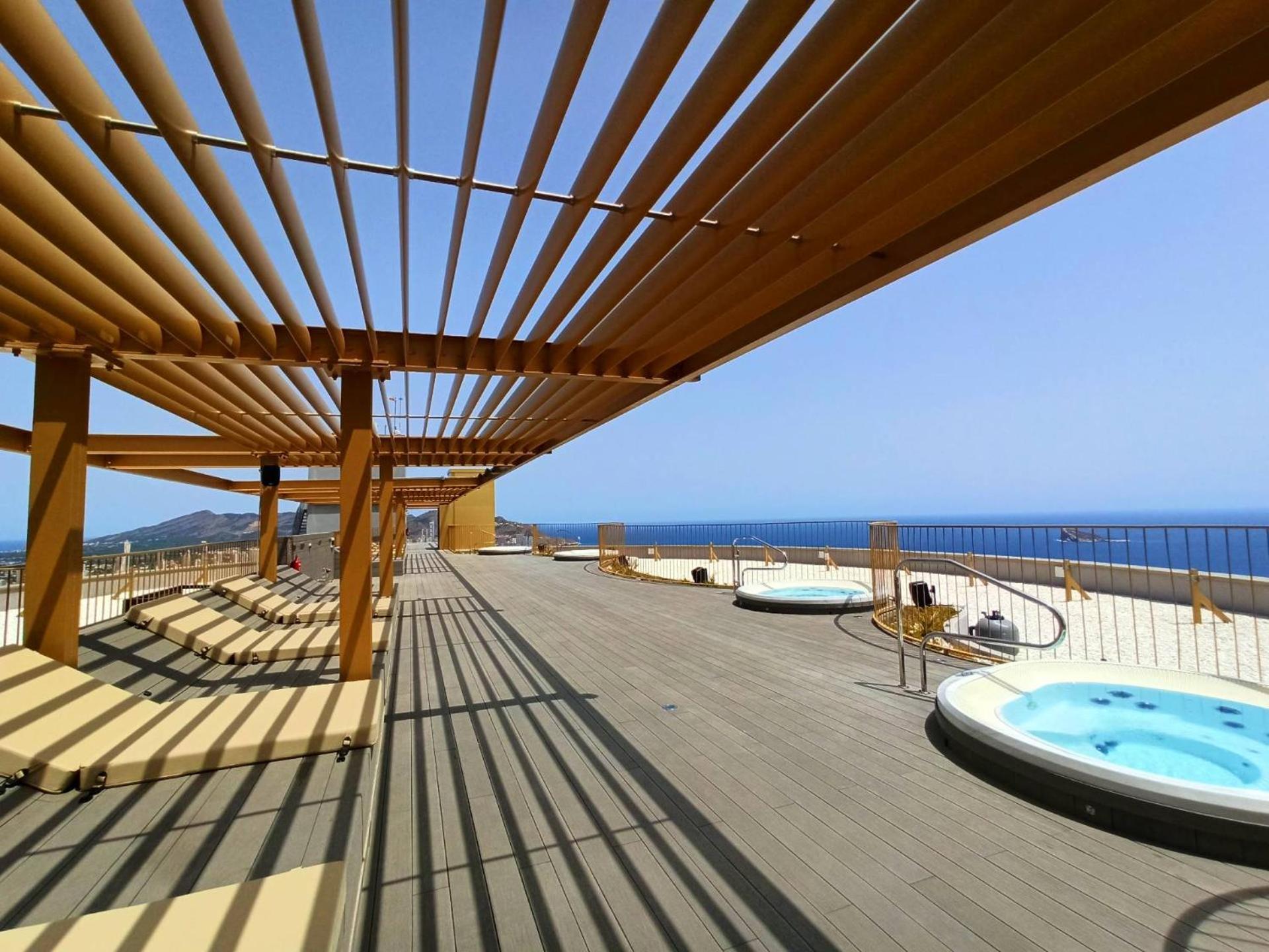 Intempo Benidorm Apartment Bagian luar foto